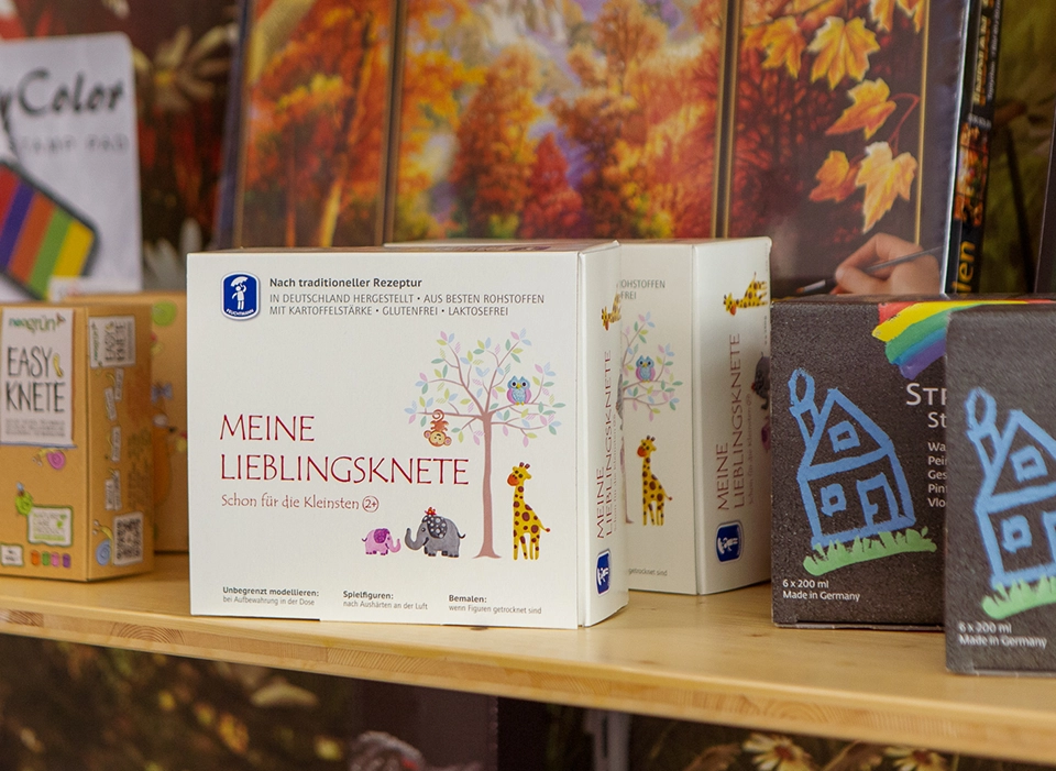 Produktfotos der Ausstellunsgfläche von Mlink & Marja